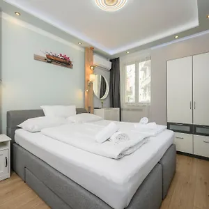 Palais Palffy 4*, Wenen Oostenrijk